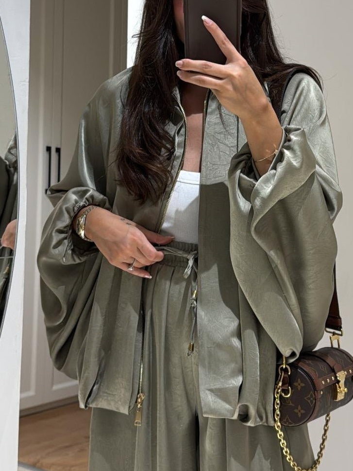 Relaxed Fit Tracksuit Jacket and Pants Set