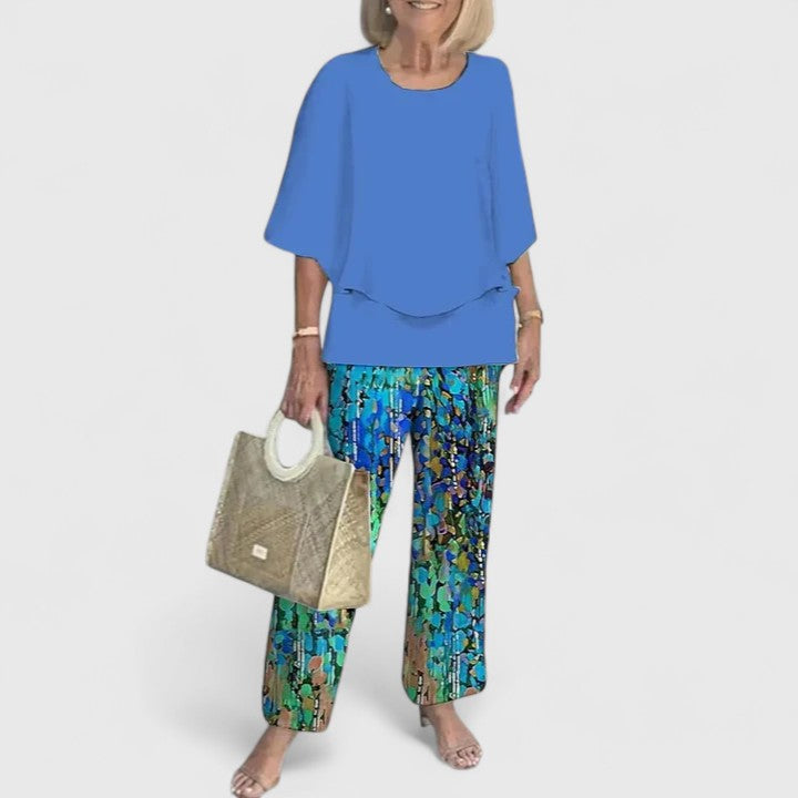 Relaxed Floral Print Blouse and Loose Fit Pants Set