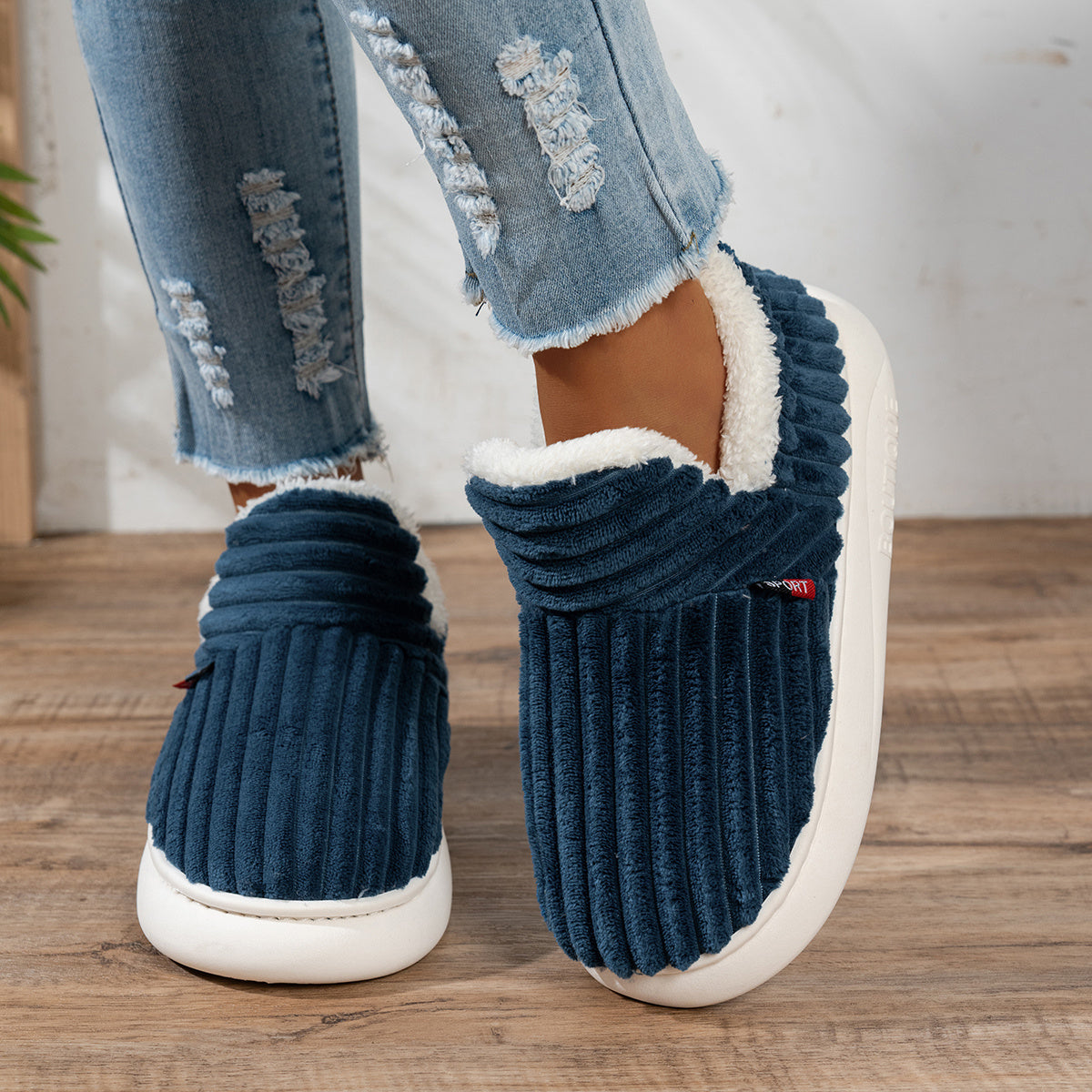 Women's Fleece Slippers Non-Slip Sole