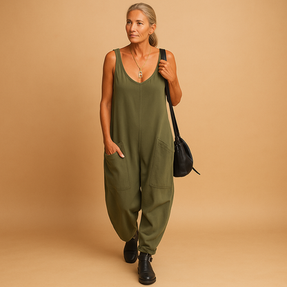 Woman wearing a loose-fit airy summer dress in a lightweight fabric, perfect for warm days and relaxed summer outings.