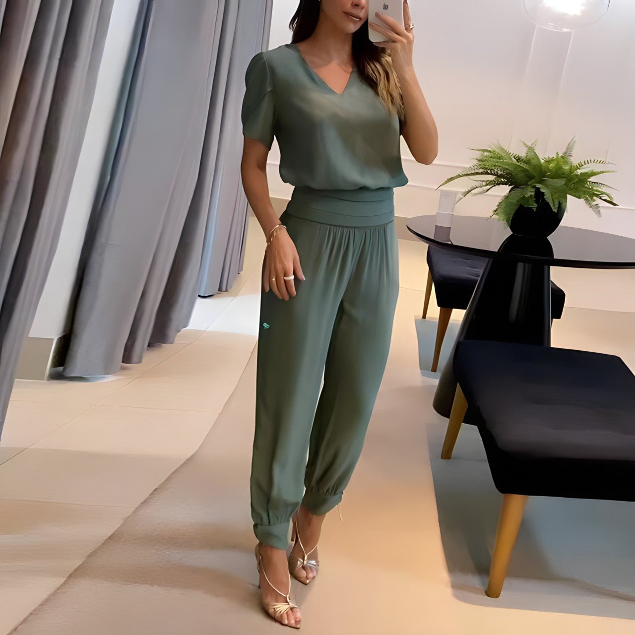 Women's 2 Piece V Neck Patterned Set