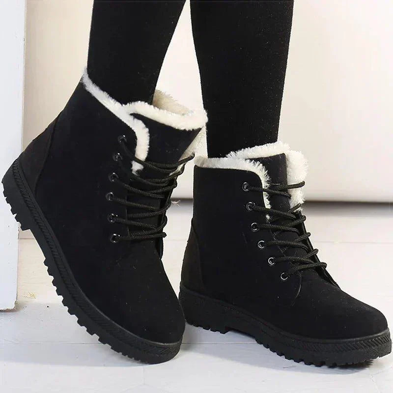 Women's Flat Boots Front Lace - VibreMode