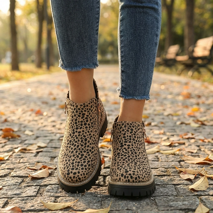 Comfortable Women's Ankle Boots with Arch Support - VibreMode