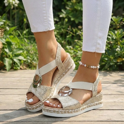 Women's Cushy Elevated Slide Sandals