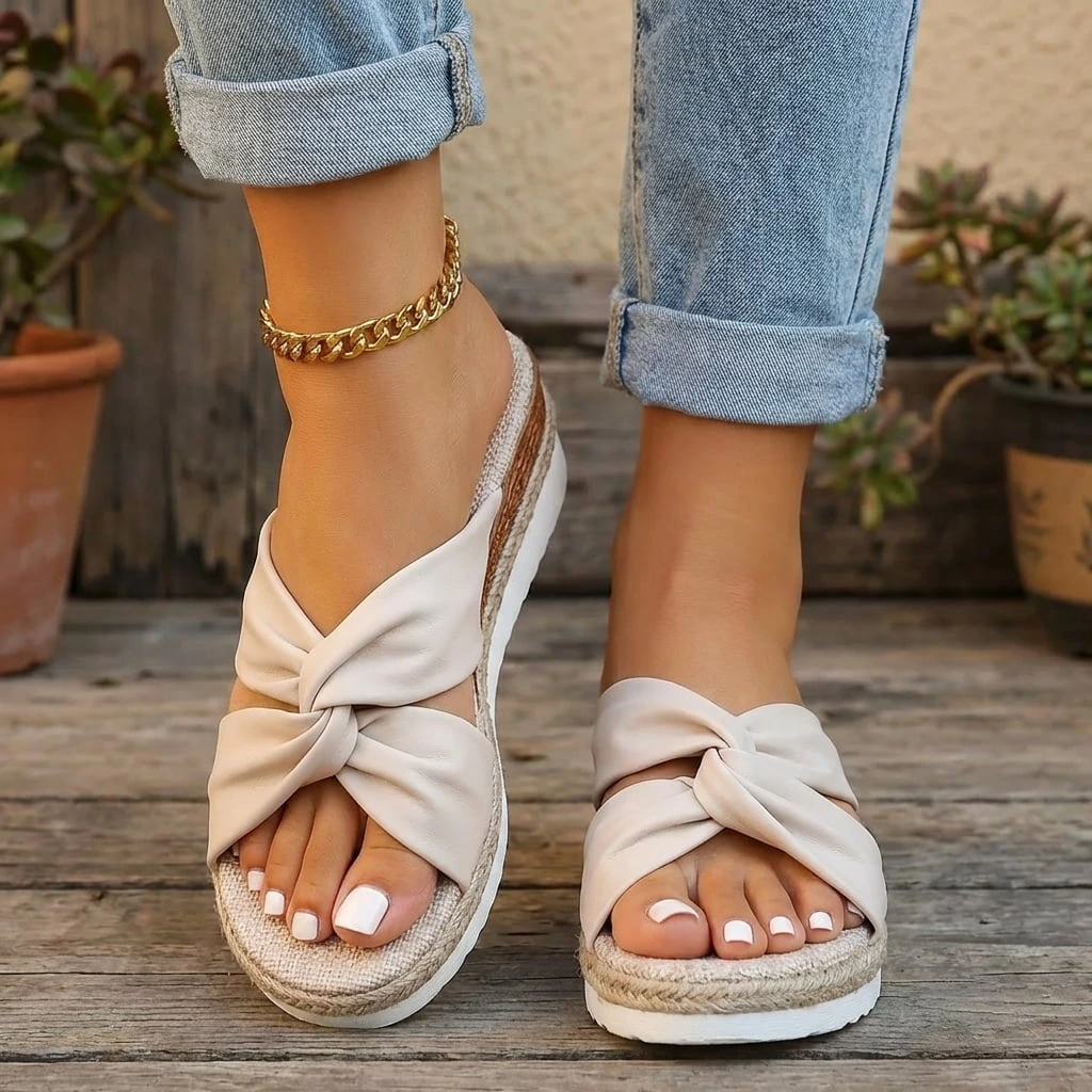 Comfortable Walking Sandals for Women with Arch Support