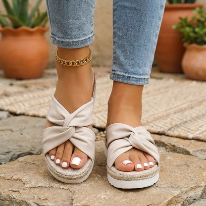 Comfortable Walking Sandals for Women with Arch Support