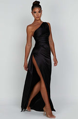 Elegant Ladies Satin One Shoulder Evening Dress