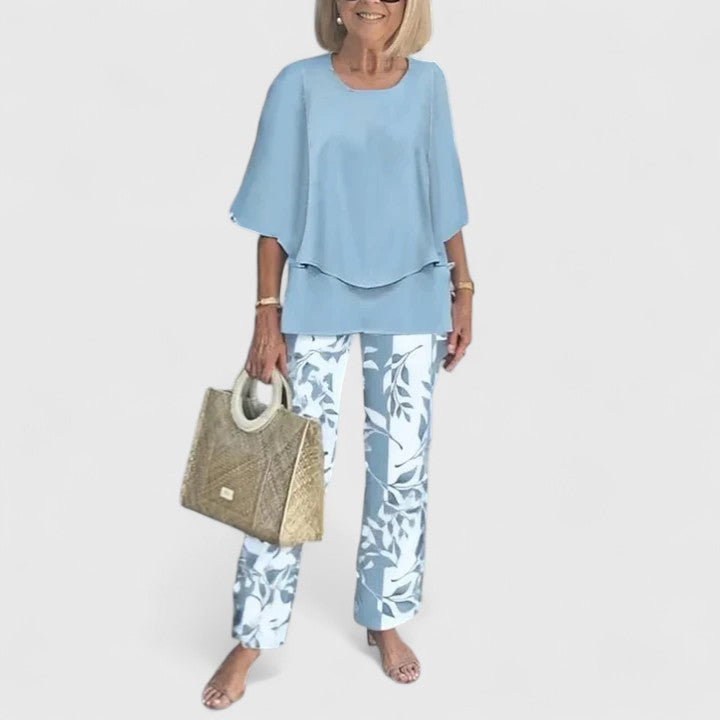 Relaxed Floral Print Blouse and Loose Fit Pants Set