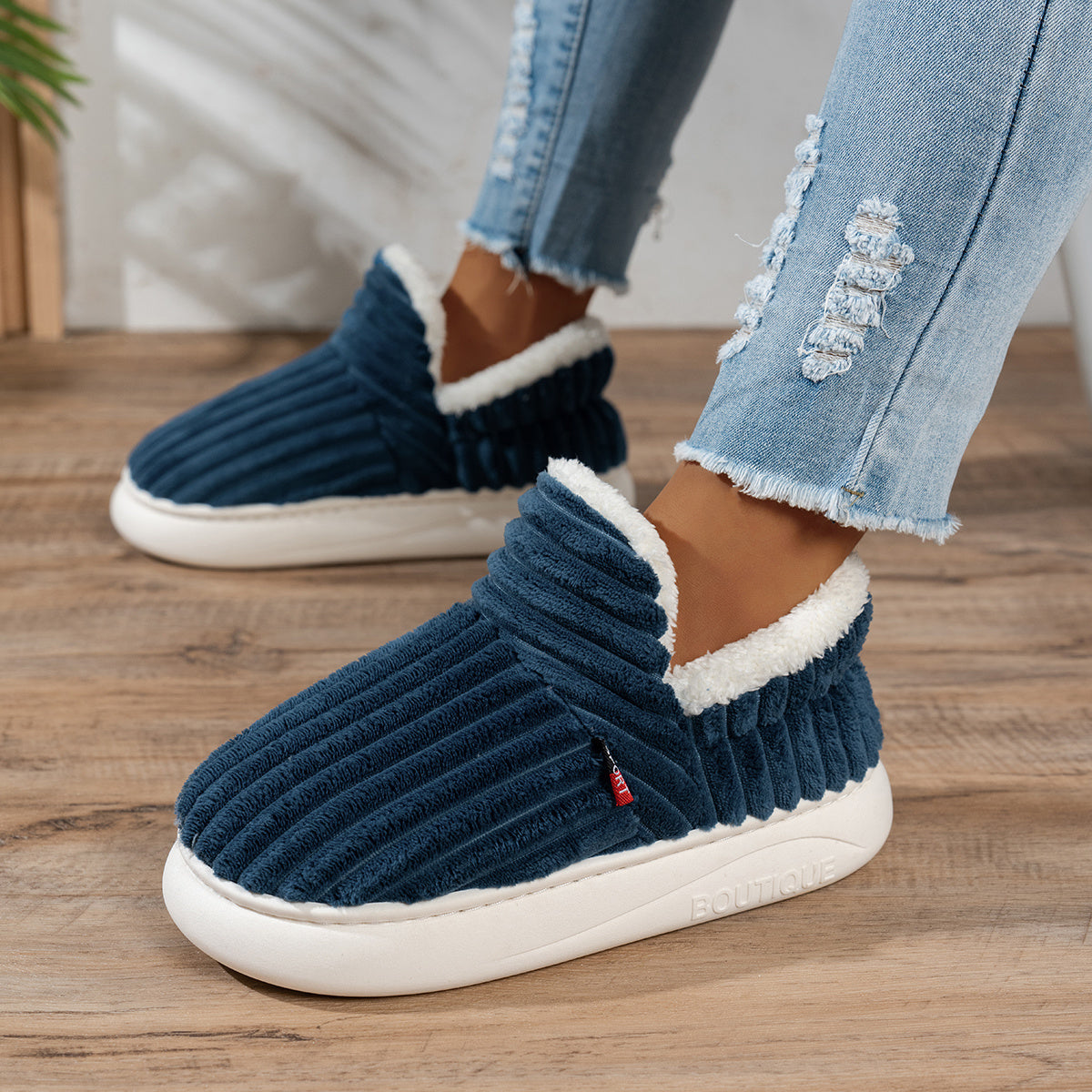 Women's Fleece Slippers Non-Slip Sole