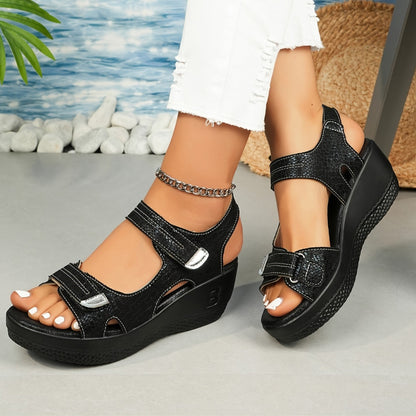 Comfortable Women's Buckle Wedge Sandals - VibreMode