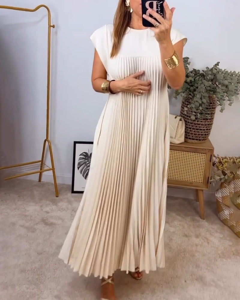 Elegant Ladies Long Pleated Evening Dress
