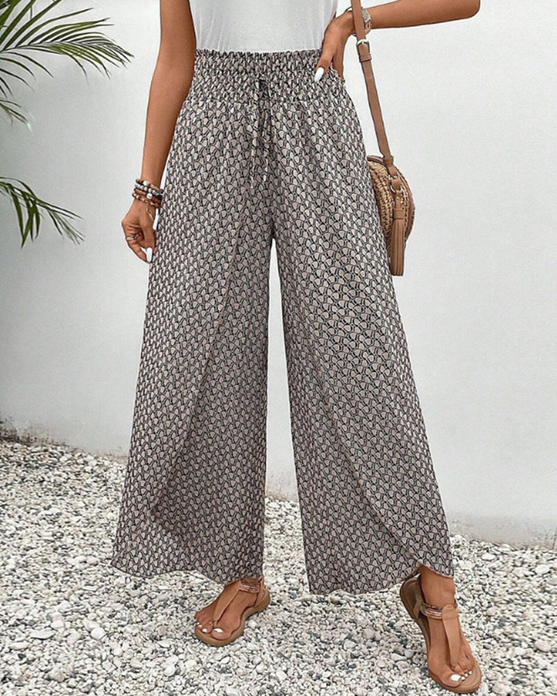 Comfortable Loose Fit Women's Trousers - VibreMode