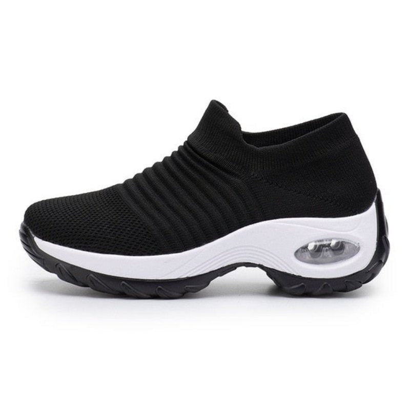 Comfortable Slip On Sneakers - Black White - VibreMode