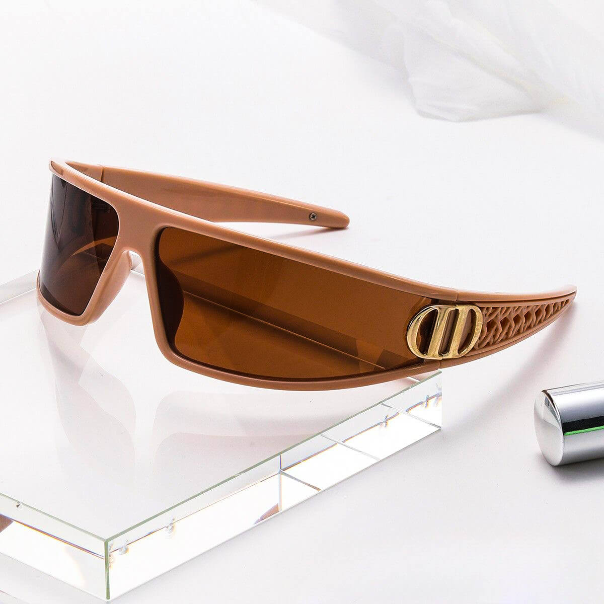 Trendy Modern Sunglasses
