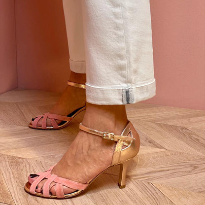 Chic Block Heel Pointed Toe Pumps