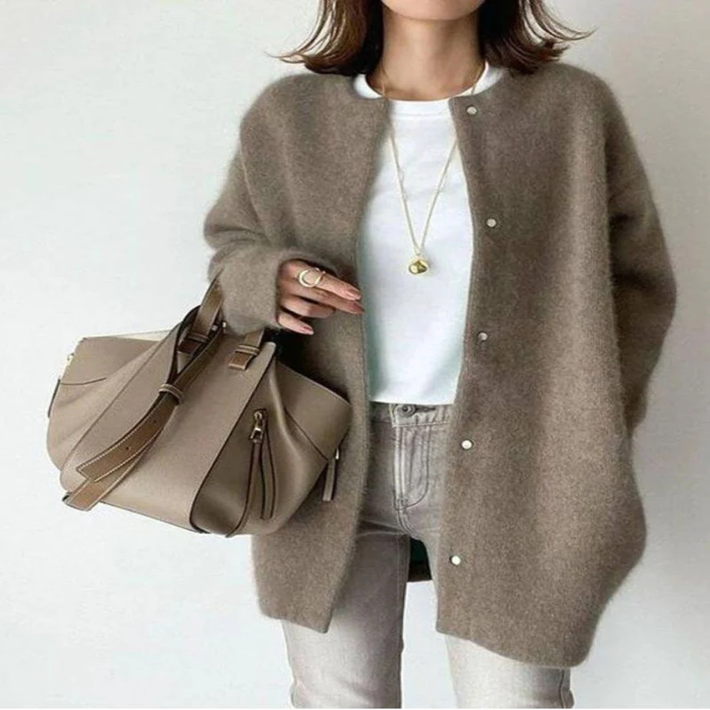 Women's Knit Cardigan Versatile Layered Style