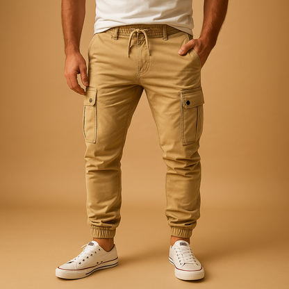 Men’s cargo pants with multiple utility pockets, designed for outdoor activities, city wear, and everyday comfort.