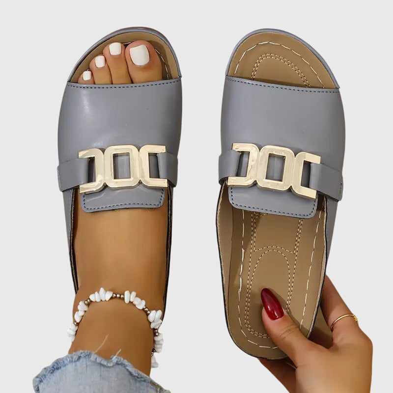 Comfortable Women's Buckle Flat Sandals