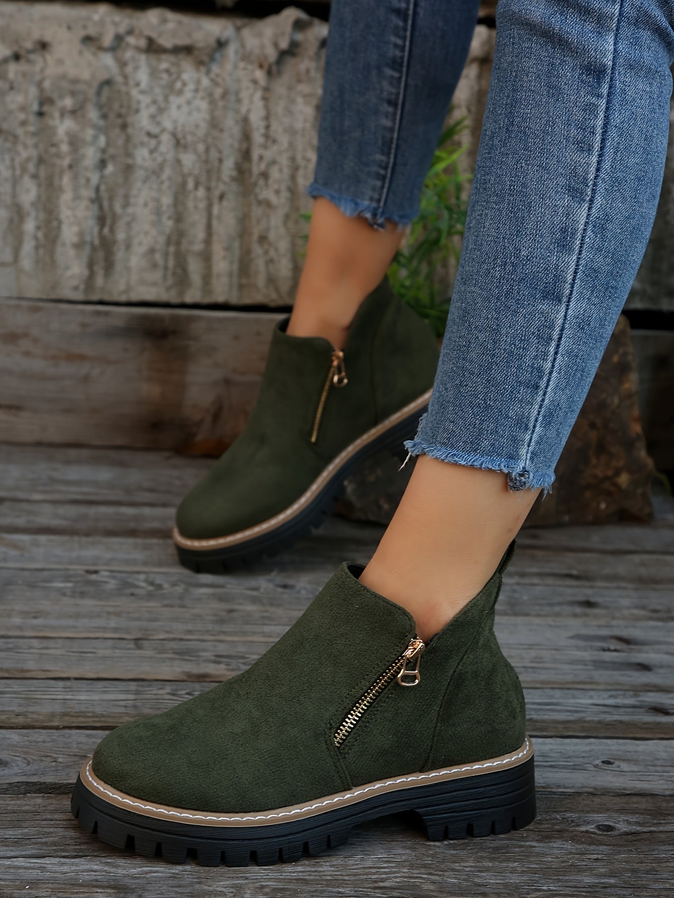 Comfortable Women's Ankle Boots with Arch Support