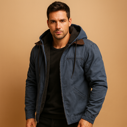 Men’s classic hooded zip-up sweatshirt with soft inner lining and relaxed fit, suitable for everyday wear during autumn, winter, and early spring.