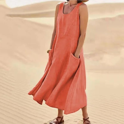 Women's Scoop Neck Dress with Front Pocket