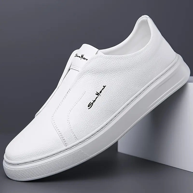 Nova Men's Leather Sneakers