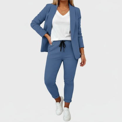 Stylish Women's Blazer Suit Set - VibreMode