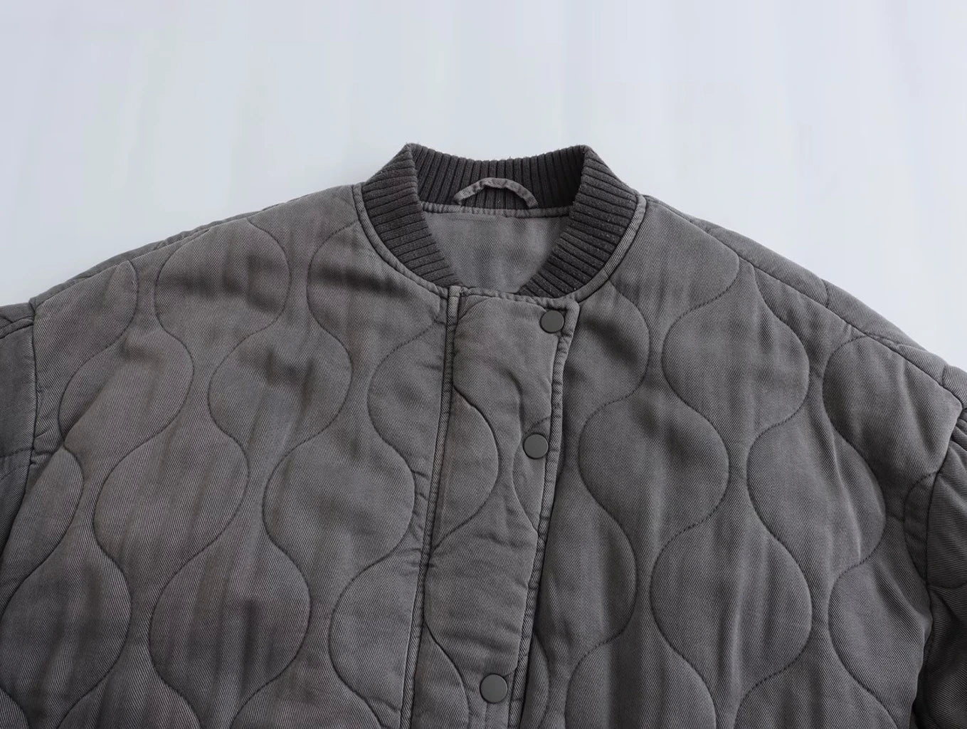 Women's Diamond Quilted Bomber Jacket Zip Closure