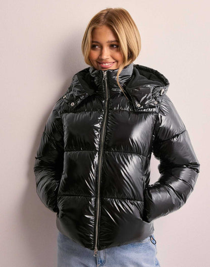 Women's Puffer Jacket Hooded Zip Closure Ribbed Cuffs - VibreMode