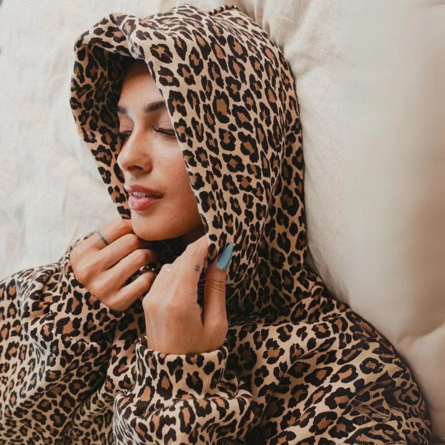 Women's Leopard Print Hooded Sweatshirt