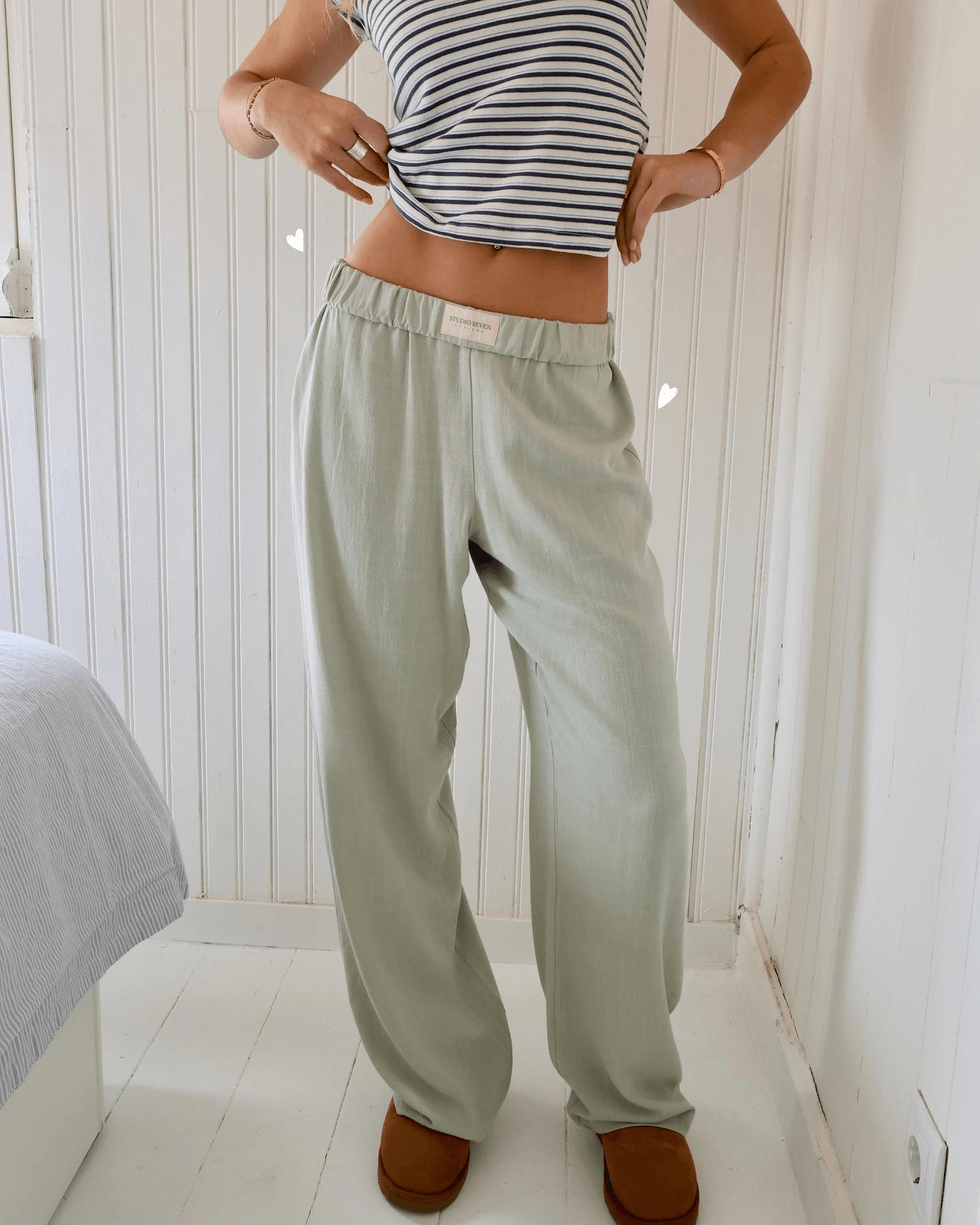 Women's Elastic Waist Pants with Side Pockets