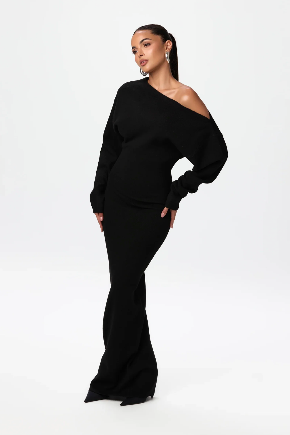 Women's Long Sleeve Maxi Dress Knit Cutout Design - VibreMode
