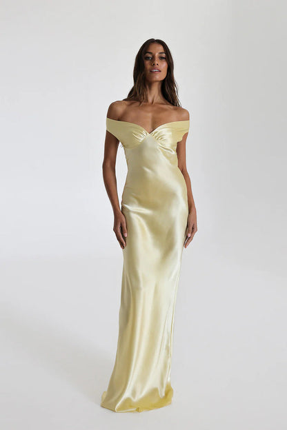 Women's Off Shoulder Maxi Dress V Neckline - VibreMode