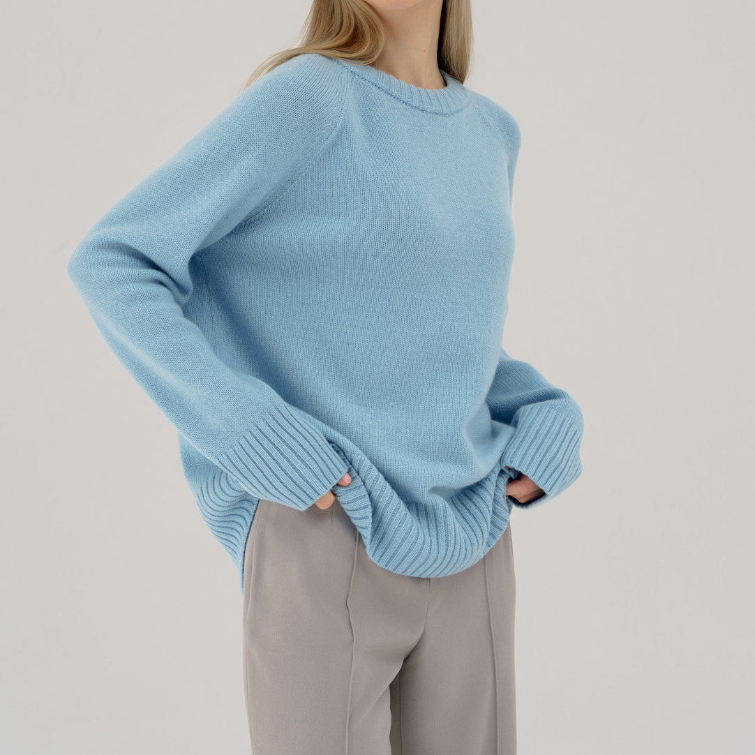 Women's Raglan Sweater Round Neck