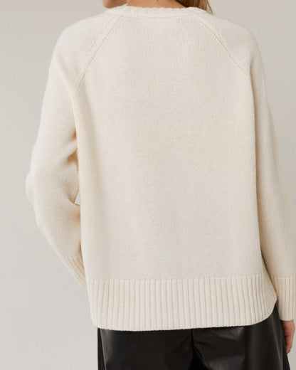 Women's Raglan Sweater Round Neck