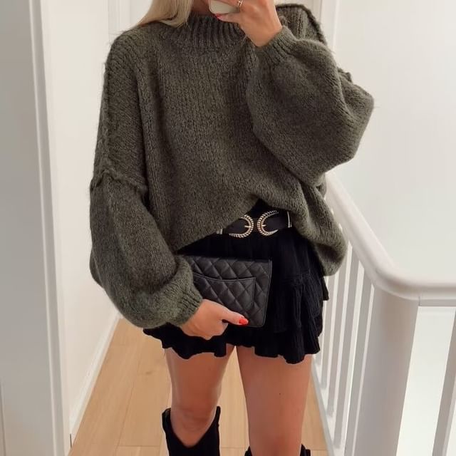 Women's Round Neck Balloon Sleeve Sweater