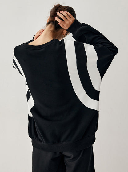 Women's Round Neck Sweater Stripe Sleeves