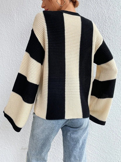 Women's Round Neck Striped Sweater