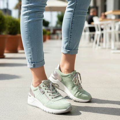Ladies Lace-Up Platform Shoes