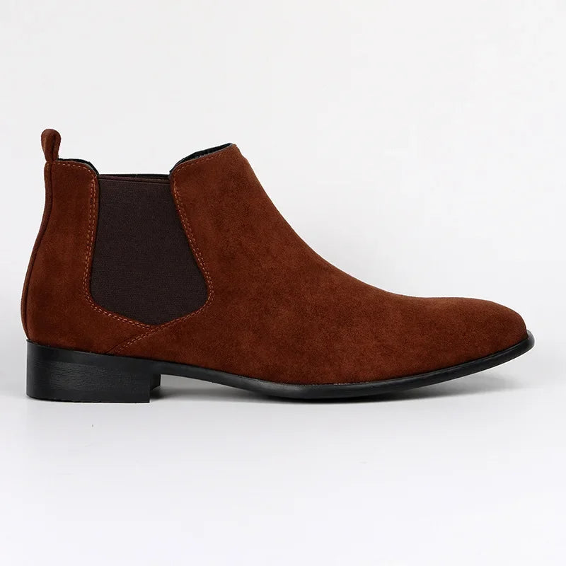 Men's Chelsea Boots Pointed Toe Slip-On Leather Black