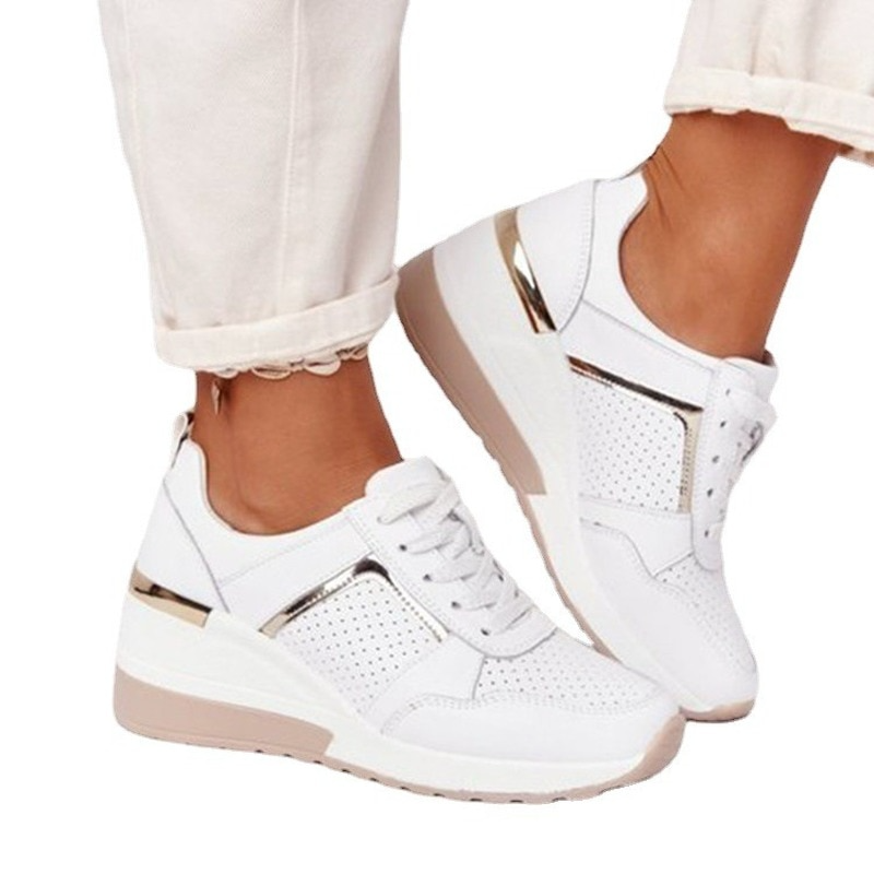 Women's Slip-On Sneakers Comfortable Fit