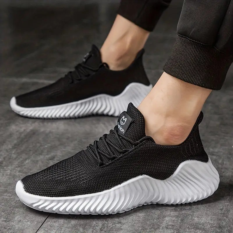 Men's Lightweight Lace-Up Sneakers