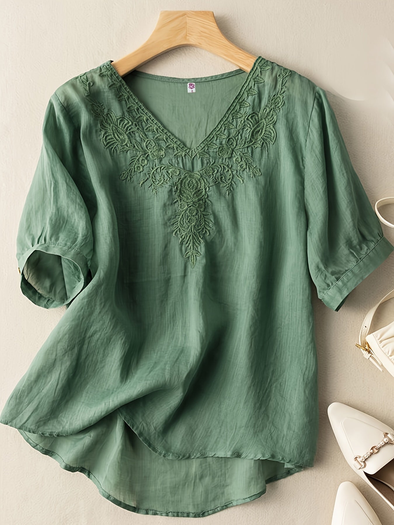Women's Relaxed Fit Embroidered Tunic Blouse