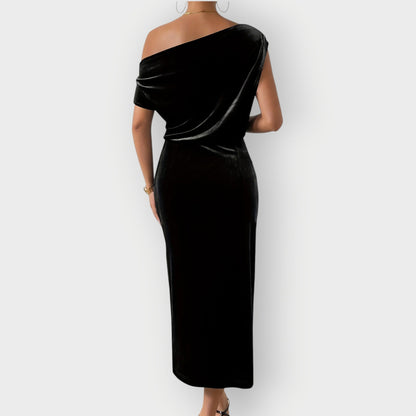 Chic Cold Shoulder Knee Length Dress