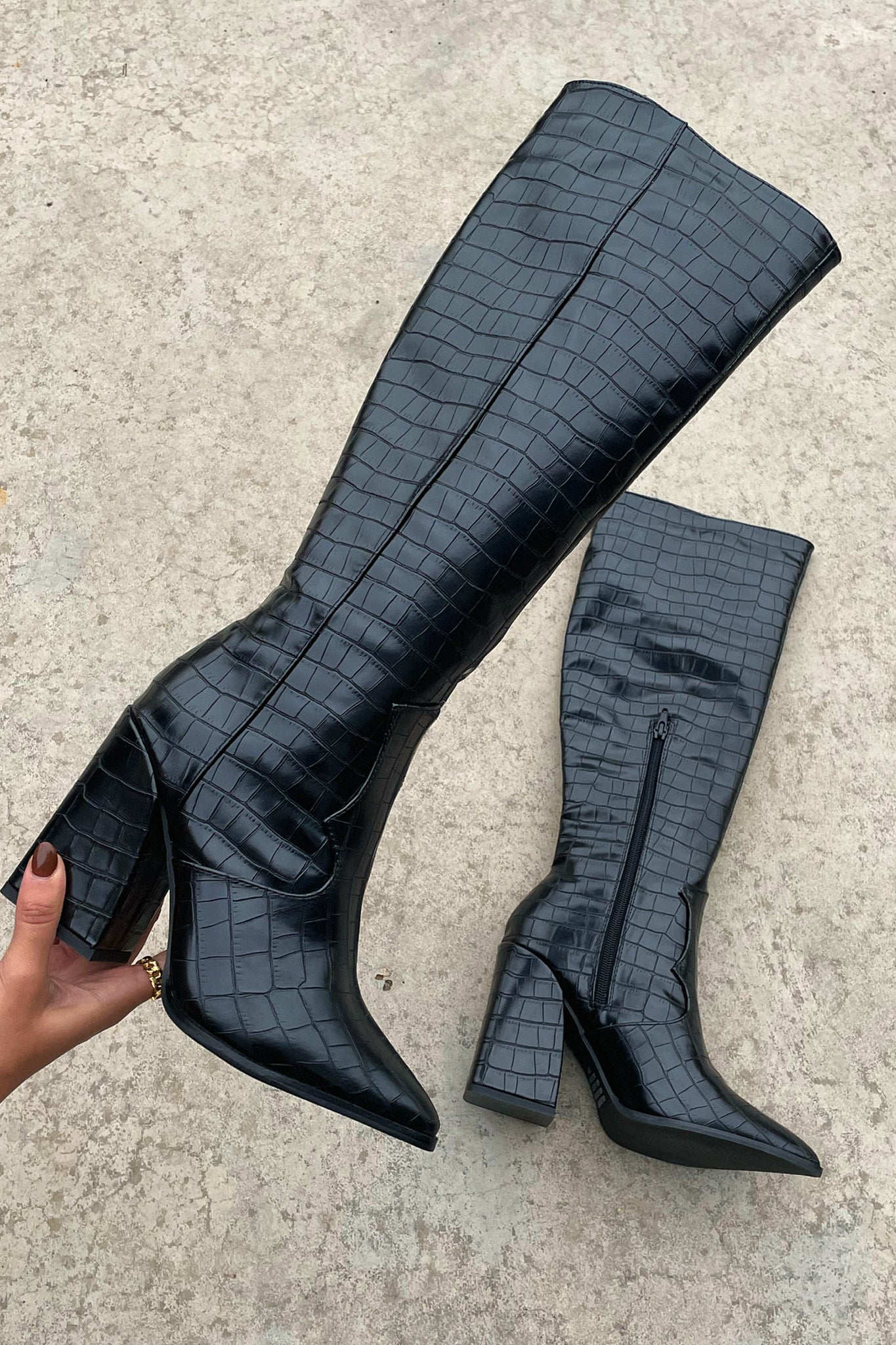 Women's Knee-High Block Heel Boots Textured Design