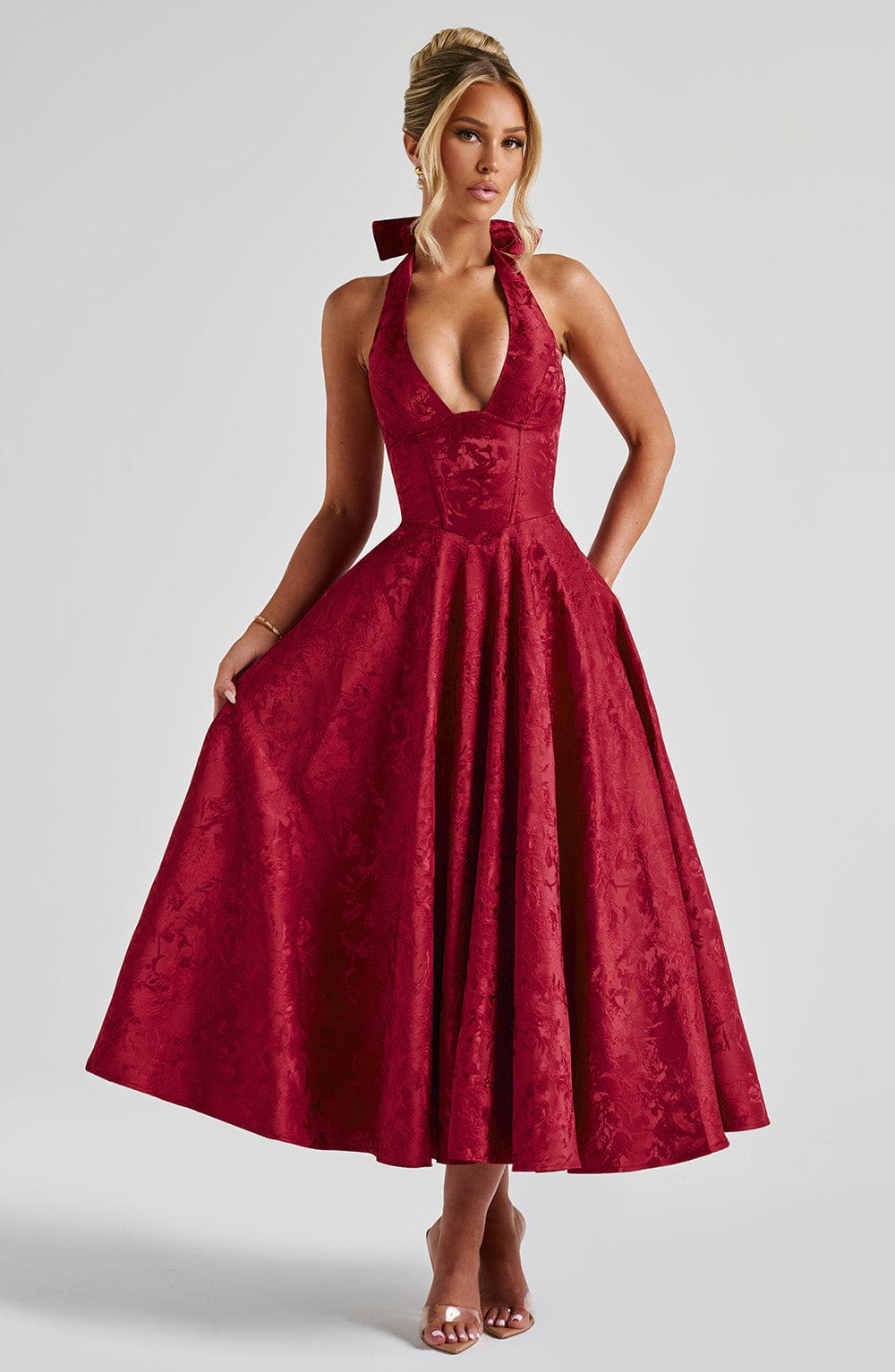 Chic Strapless Evening Dress