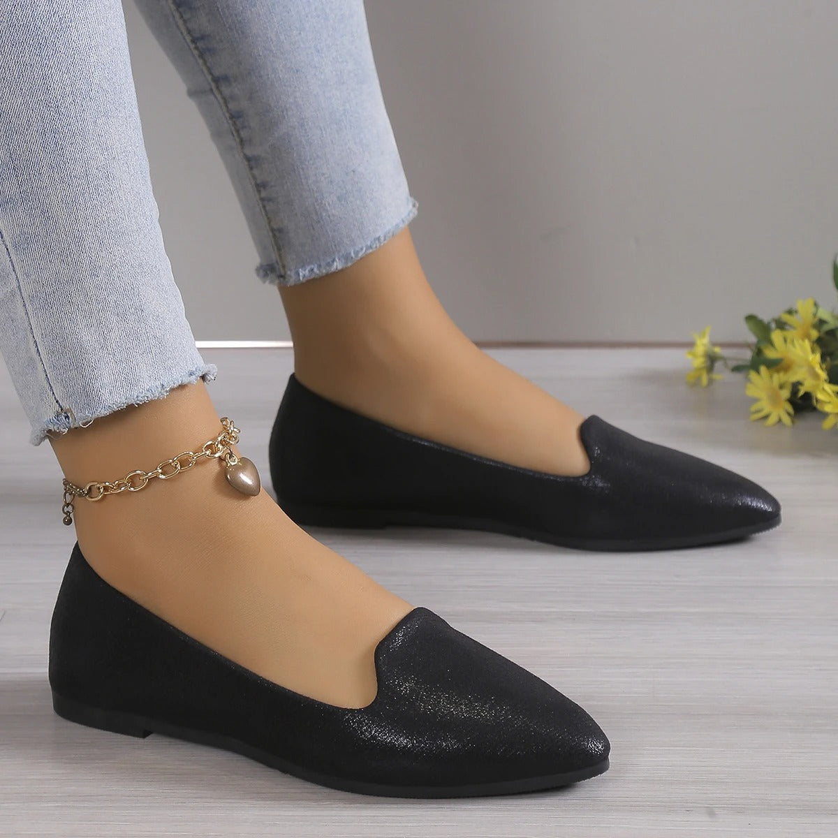 Chic Ladies Low Heel Pumps