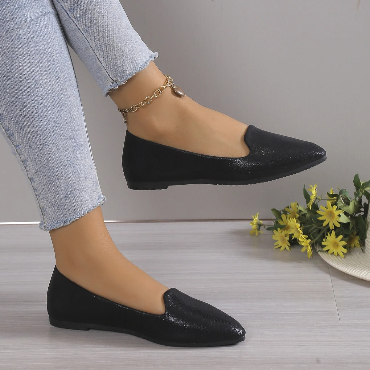 Chic Ladies Low Heel Pumps
