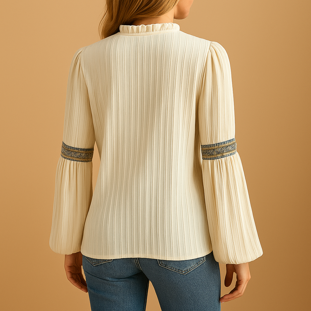 Women’s elegant lace blouse with lantern sleeves and a loose fit, suitable for work, casual days, and evening occasions.