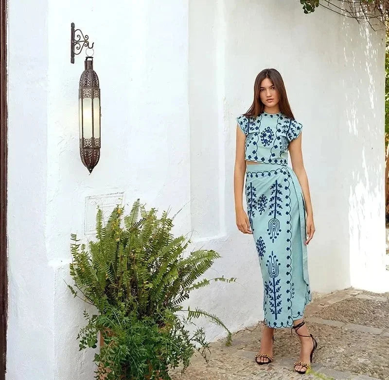 Women's Embroidered Sleeveless Dress Set